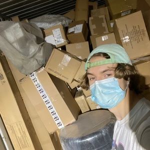 Meet your Posher, Dylan